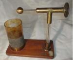 legno ottone vetro